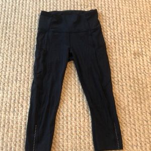 cropped lululemon leggings